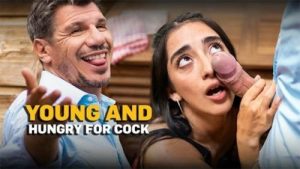 The Return of the Kink – Luz Garcia