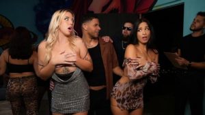 After Hours Threesome – Luxe La Fox & Lola Cheeks