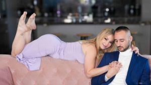 Welcome To The Neighborhood – Katalina Kyle