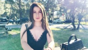 Paola, 25, dreamed of being surrounded by two guys