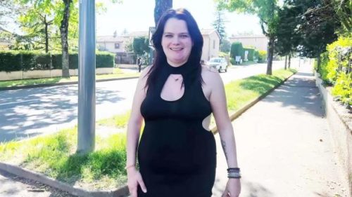 Aurelie, 25 years old, cleaning lady in Lyon