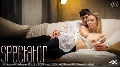 Spectator – Lily Blossom